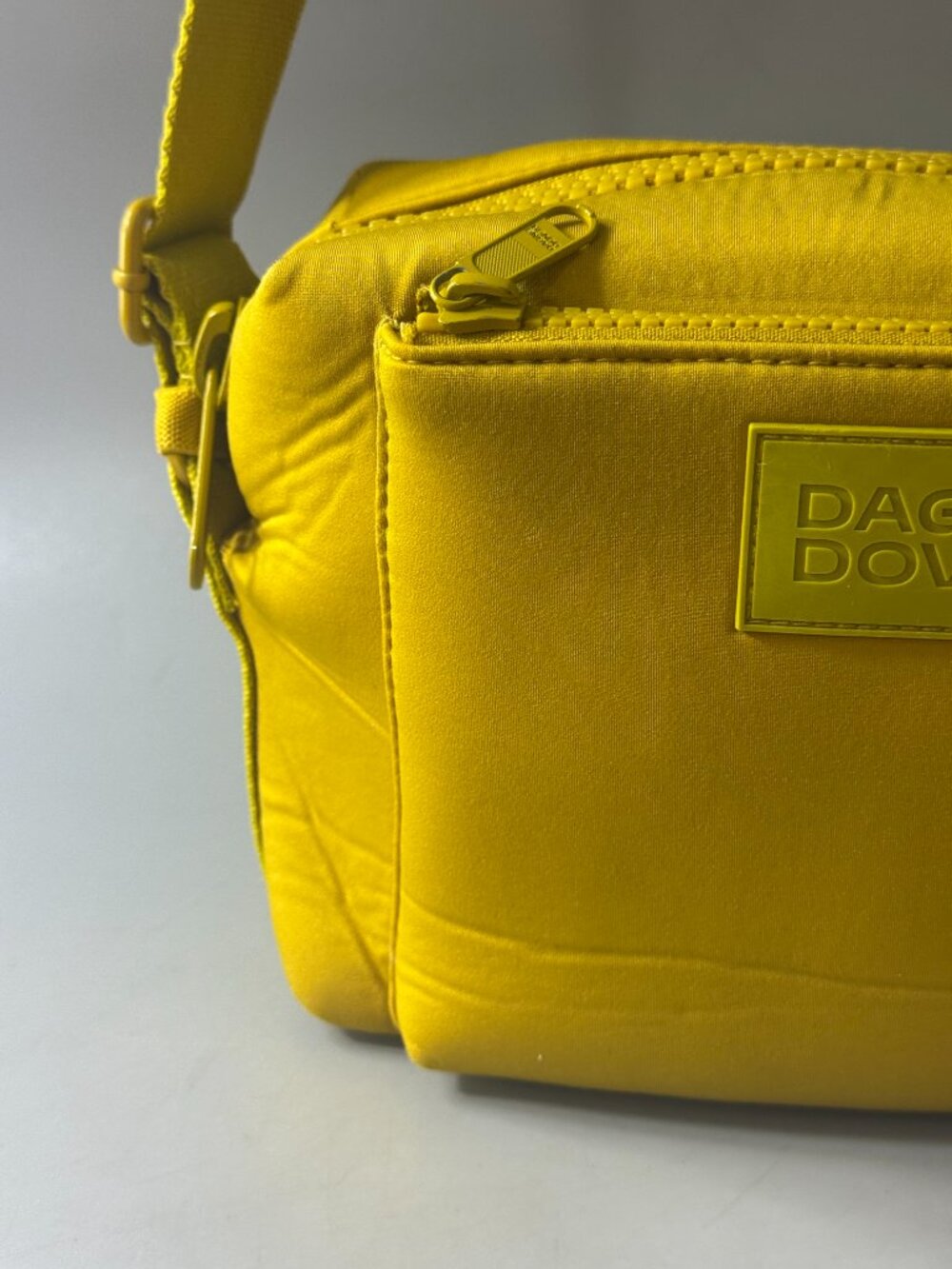 DAGNE DOVER MICAH NEOPRENE CROSSBODY - Picture 2 of 15